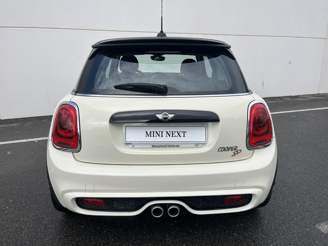 fotoG 4 del MINI MINI Cooper SD Auto 125  kW (170 CV) 170cv Diésel del 2018 en Coruña