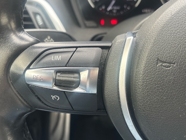 BMW Serie 1 118d color Negro. Año 2018. 110KW(150CV). Diésel. En concesionario Pruna Motor de Barcelona