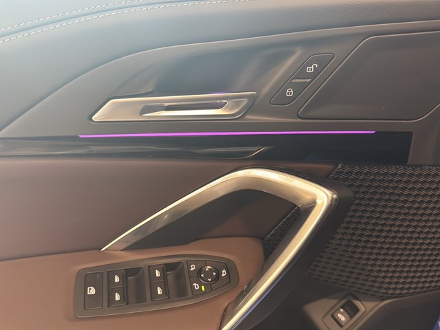 BMW X1 xDrive20d color Azul. Año 2025. 120KW(163CV). Diésel. En concesionario Enekuri Motor de Vizcaya