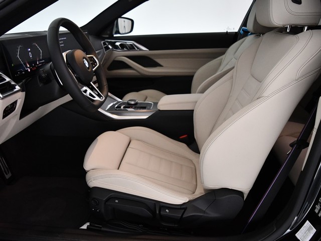 BMW Serie 4 420i Coupe color Negro. Año 2025. 135KW(184CV). Gasolina. En concesionario BYmyCAR Madrid - Algete de Madrid