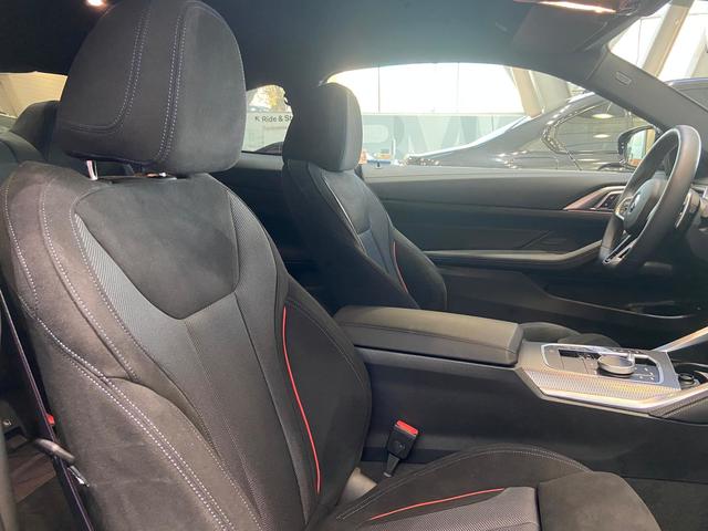 BMW Serie 4 420i Coupe color Azul. Año 2025. 135KW(184CV). Gasolina. En concesionario BYmyCAR Madrid - Algete de Madrid