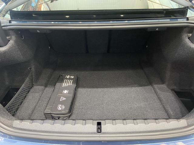 BMW Serie 4 420i Coupe color Azul. Año 2025. 135KW(184CV). Gasolina. En concesionario BYmyCAR Madrid - Algete de Madrid