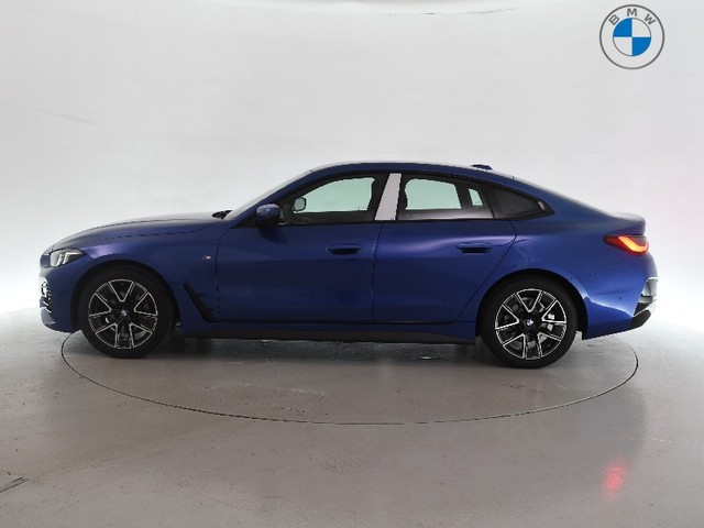 BMW Serie 4 420i Gran Coupe color Azul. Año 2025. 135KW(184CV). Gasolina. En concesionario BYmyCAR Madrid - Algete de Madrid