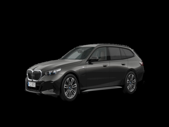 BMW Serie 5 530e Touring color Gris. Año 2025. 220KW(299CV). Híbrido Electro/Gasolina. En concesionario BYmyCAR Madrid - Algete de Madrid