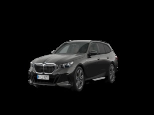 Fotos de BMW Serie 5 530e Touring color Gris. Año 2025. 220KW(299CV). Híbrido Electro/Gasolina. En concesionario BYmyCAR Madrid - Algete de Madrid