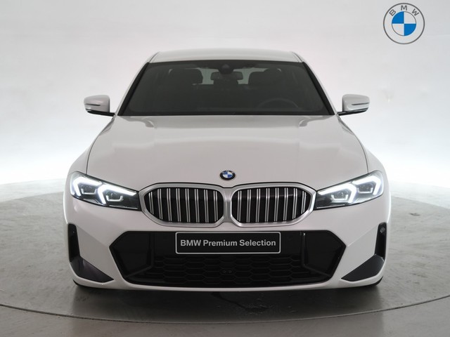 BMW Serie 3 318d color Blanco. Año 2025. 110KW(150CV). Diésel. En concesionario BYmyCAR Madrid - Algete de Madrid