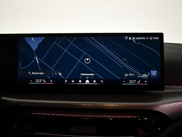 BMW Serie 4 420d Coupe color Rojo. Año 2025. 140KW(190CV). Diésel. En concesionario BYmyCAR Madrid - Algete de Madrid