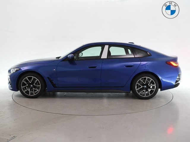 BMW Serie 4 420d Gran Coupe color Azul. Año 2025. 140KW(190CV). Diésel. En concesionario BYmyCAR Madrid - Algete de Madrid
