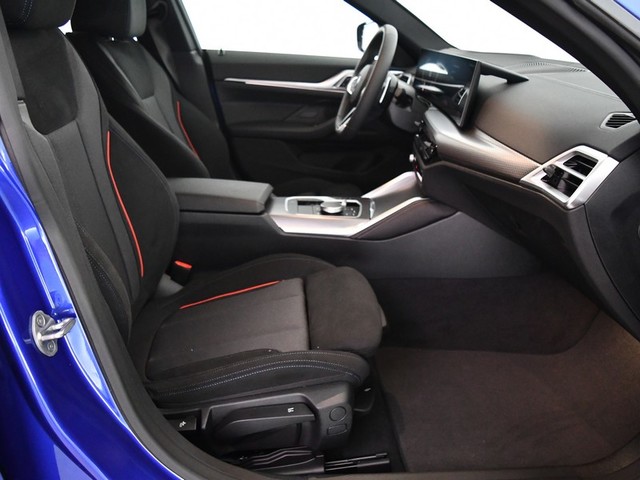 BMW Serie 4 420d Gran Coupe color Azul. Año 2025. 140KW(190CV). Diésel. En concesionario BYmyCAR Madrid - Algete de Madrid