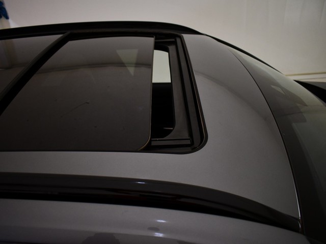 BMW Serie 3 330e Touring color Gris. Año 2025. 215KW(292CV). Híbrido Electro/Gasolina. En concesionario BYmyCAR Madrid - Algete de Madrid