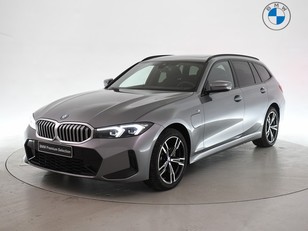 Fotos de BMW Serie 3 330e Touring color Gris. Año 2025. 215KW(292CV). Híbrido Electro/Gasolina. En concesionario BYmyCAR Madrid - Algete de Madrid