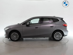 Fotos de BMW Serie 2 220d Active Tourer color Gris. Año 2025. 120KW(163CV). Diésel. En concesionario BYmyCAR Madrid - Algete de Madrid
