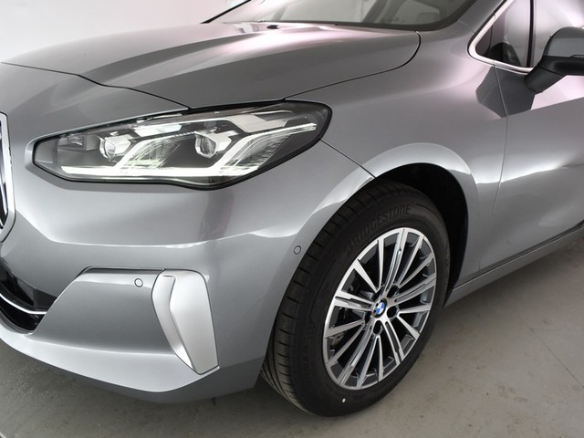 BMW Serie 2 220d Active Tourer color Gris. Año 2025. 120KW(163CV). Diésel. En concesionario BYmyCAR Madrid - Algete de Madrid