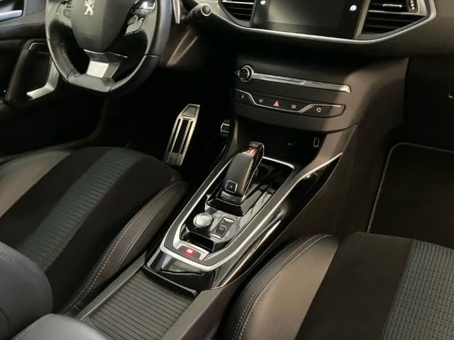 Peugeot 308 PureTech 130 S&S Tech Edition EAT8 96 kW (130 CV)