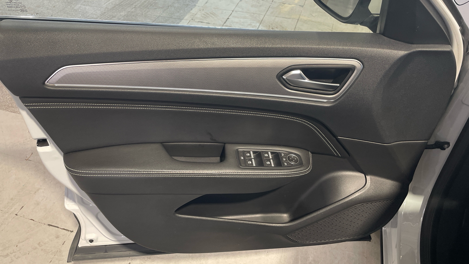 Renault Arkana TCe 140 Microhíbrido en Barcelona