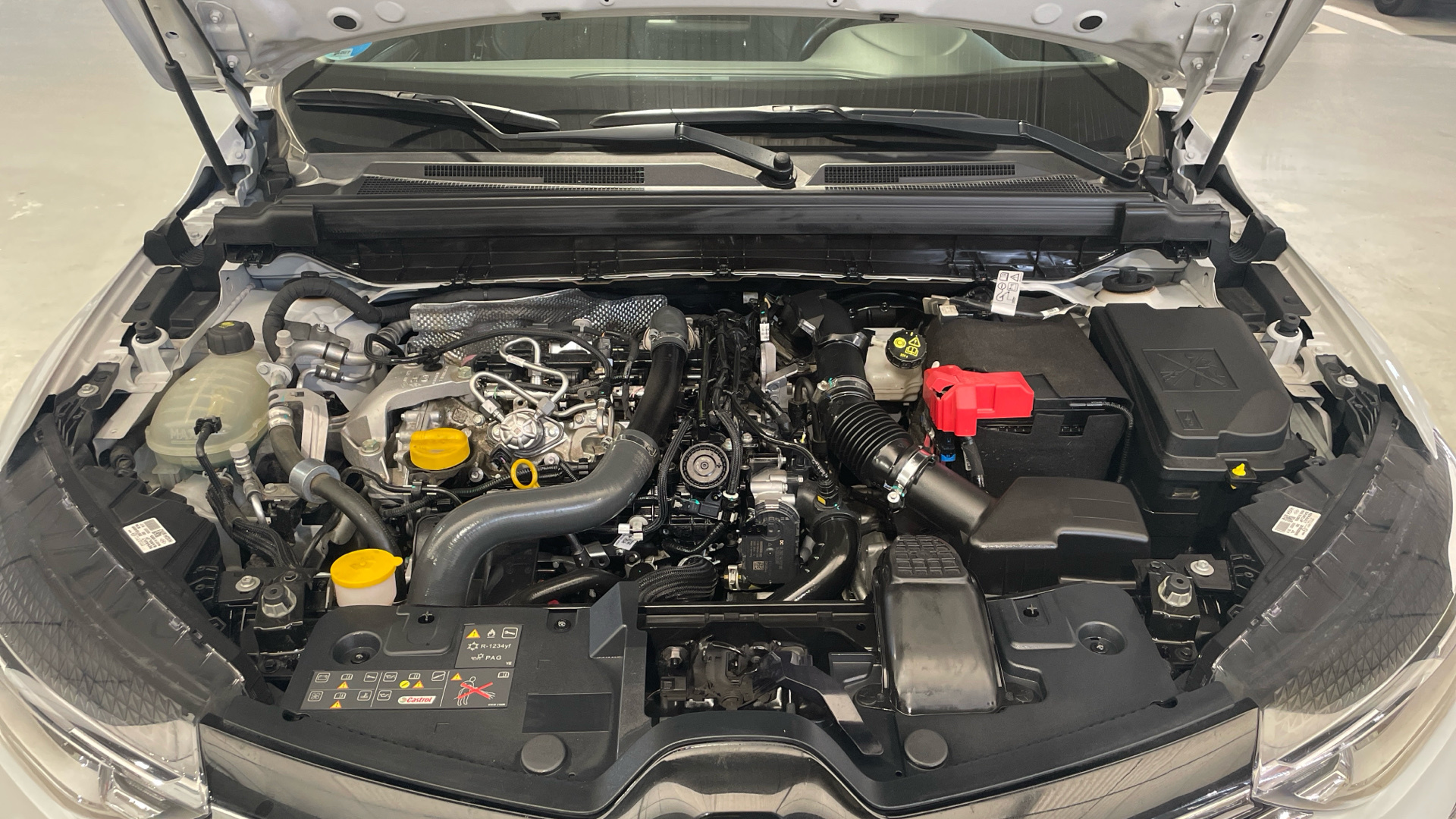 Renault Arkana TCe 140 Microhíbrido en Barcelona