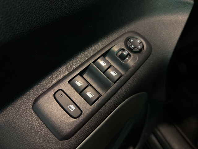 Citroen Berlingo BlueHDi 100 Talla M Shine 75 kW (102 CV)