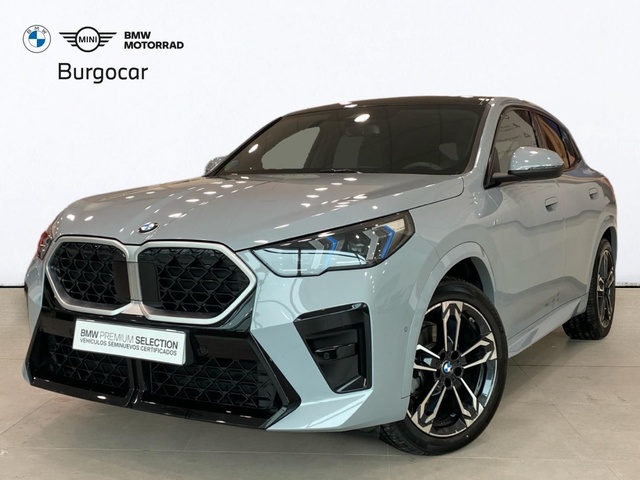 BMW X2 xDrive20d color Gris. Año 2025. 120KW(163CV). Diésel. En concesionario Burgocar (Bmw y Mini) de Burgos