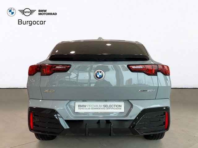 BMW X2 xDrive20d color Gris. Año 2025. 120KW(163CV). Diésel. En concesionario Burgocar (Bmw y Mini) de Burgos