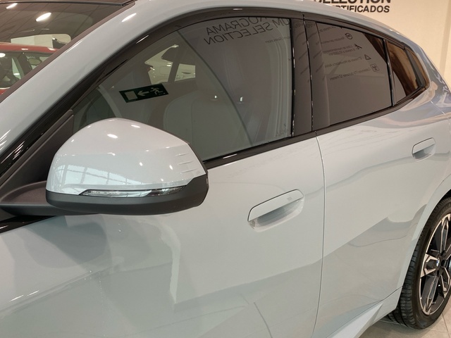 BMW X2 xDrive20d color Gris. Año 2025. 120KW(163CV). Diésel. En concesionario Burgocar (Bmw y Mini) de Burgos