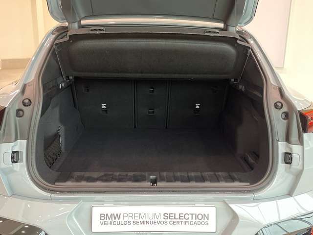 BMW X2 xDrive20d color Gris. Año 2025. 120KW(163CV). Diésel. En concesionario Burgocar (Bmw y Mini) de Burgos