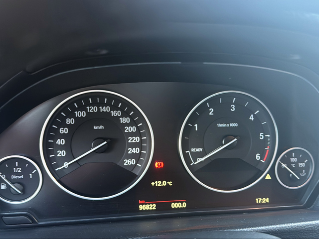 BMW Serie 3 318d color Gris. Año 2018. 110KW(150CV). Diésel. En concesionario Ilbira Motor | Granada de Granada