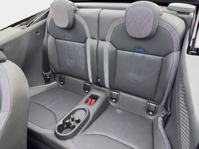 fotoG 8 del MINI MINI Cooper Cabrio C 120 kW (163 CV) 163cv Gasolina del 2025 en Alicante