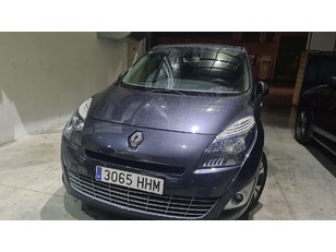 Renault Grand Scenic 2.0 de segunda mano