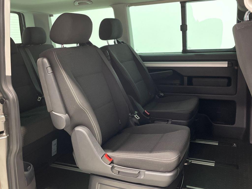 Volkswagen Multivan 2.0 TDI en Barcelona
