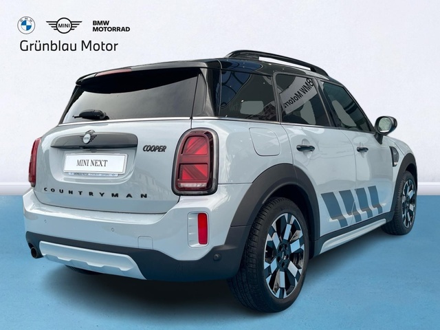 fotoG 3 del MINI MINI Countryman Cooper 100 kW (136 CV) 136cv Gasolina del 2022 en Cantabria
