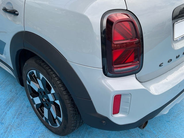 fotoG 18 del MINI MINI Countryman Cooper 100 kW (136 CV) 136cv Gasolina del 2022 en Cantabria