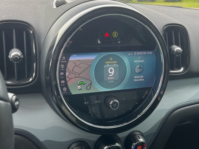 fotoG 19 del MINI MINI Countryman Cooper 100 kW (136 CV) 136cv Gasolina del 2022 en Cantabria