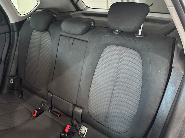 BMW Serie 2 216d Active Tourer color Negro. Año 2020. 85KW(116CV). Diésel. En concesionario Burgocar (Bmw y Mini) de Burgos