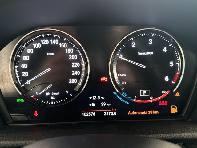 BMW Serie 2 216d Active Tourer color Negro. Año 2020. 85KW(116CV). Diésel. En concesionario Burgocar (Bmw y Mini) de Burgos