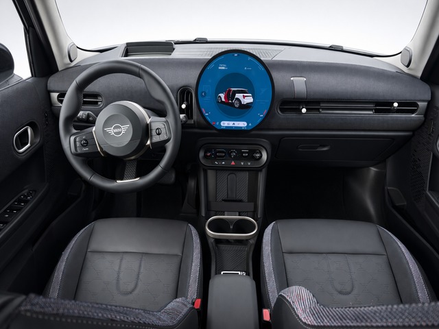 fotoG 6 del MINI MINI Cooper 5 Puertas C 115 kW (156 CV) 156cv Gasolina del 2025 en Cádiz