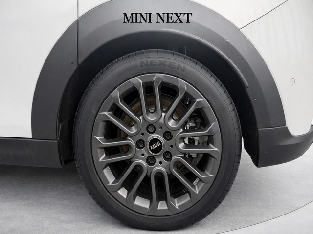 fotoG 11 del MINI MINI Cooper 5 Puertas C 115 kW (156 CV) 156cv Gasolina del 2025 en Cádiz