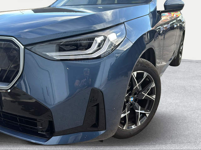 BMW X3 xDrive20d color Azul. Año 2025. 145KW(197CV). Diésel. En concesionario Motri Motor Jaén de Jaén