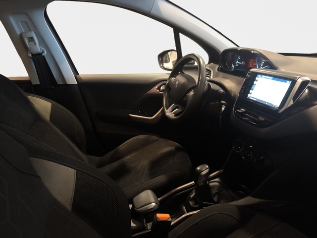 Peugeot 2008 PureTech 110 S&S Style 81 kW (110 CV)