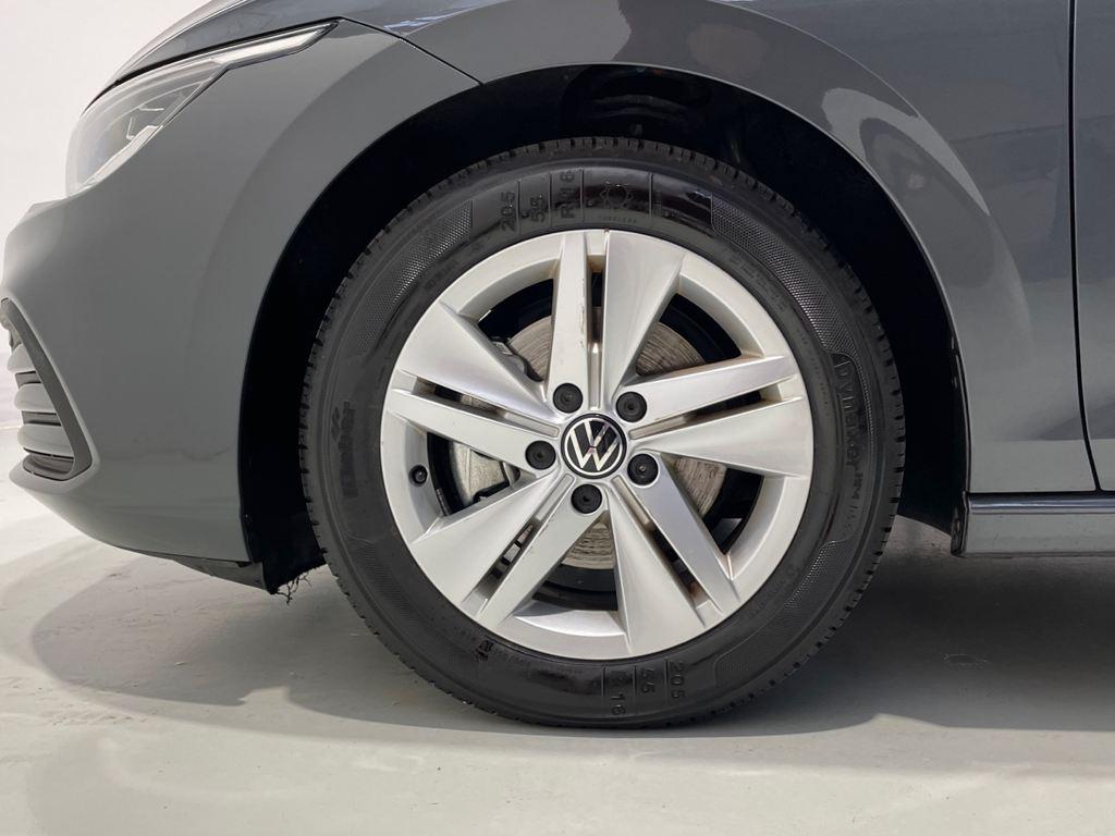 Volkswagen Golf 1.0 TSI en Barcelona