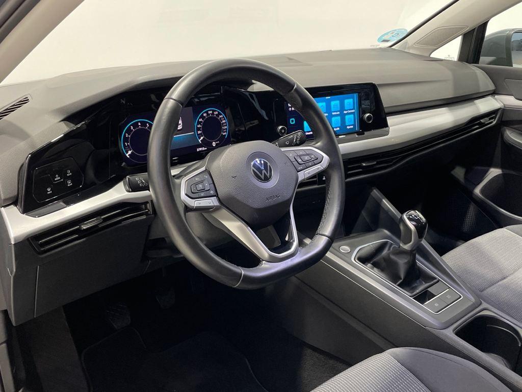 Volkswagen Golf 1.0 TSI en Barcelona