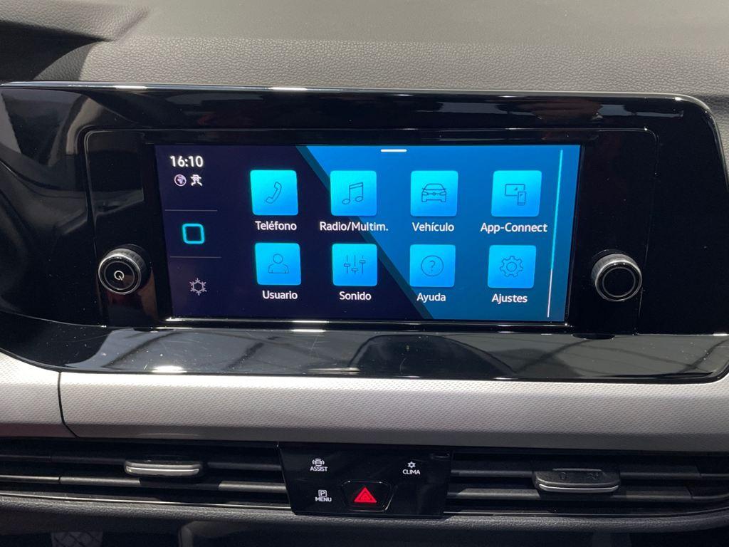 Volkswagen Golf 1.0 TSI en Barcelona