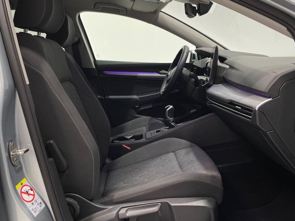 Volkswagen Golf 1.5 TSI en Barcelona