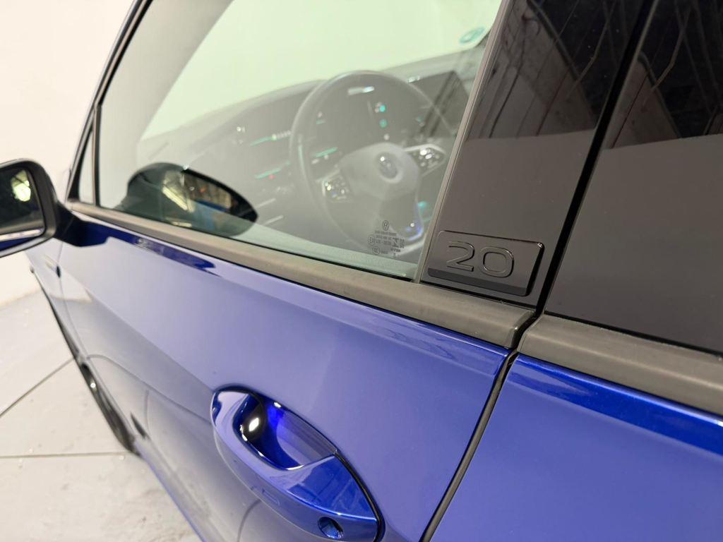 R 20 Aniversario 2.0 TSI 4Motion 245 kW (333 CV) DSG