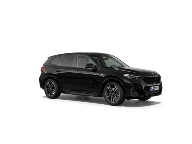 BMW iX1 xDrive30 color Negro. Año 2023. 230KW(313CV). Eléctrico. En concesionario Oliva Motor Girona de Girona