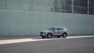 Volvo XC40 B3 G Seminuevo 120 KW (163CV) - 7