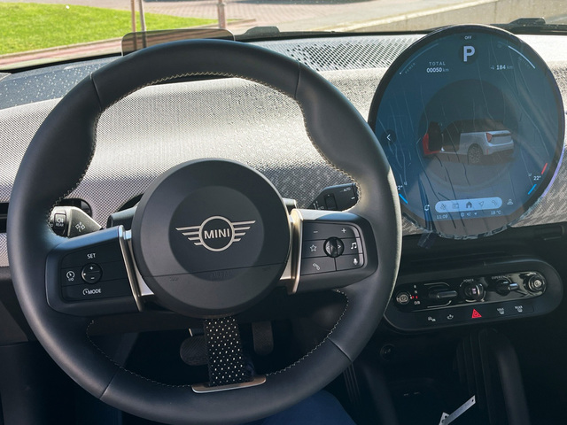 fotoG 12 del MINI MINI Cooper E 135 kW (184 CV) 184cv Eléctrico del 2025 en Murcia