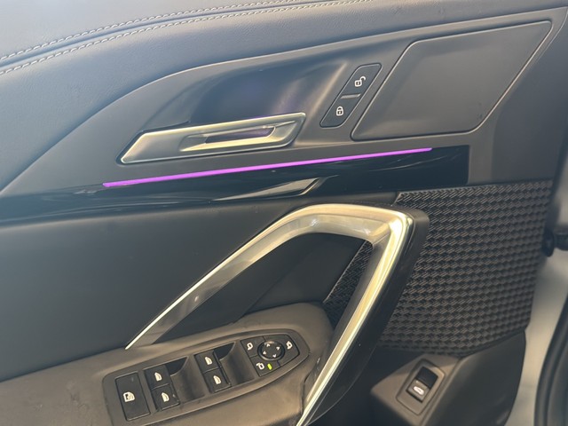 BMW X1 sDrive20d color Gris. Año 2024. 120KW(163CV). Diésel. En concesionario Enekuri Motor de Vizcaya