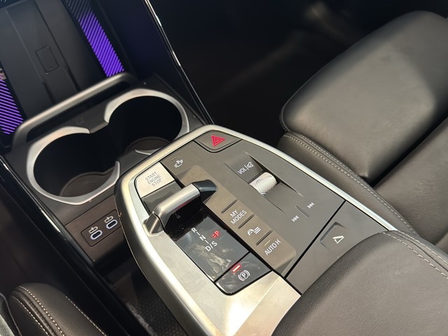 BMW X1 sDrive20d color Gris. Año 2024. 120KW(163CV). Diésel. En concesionario Enekuri Motor de Vizcaya