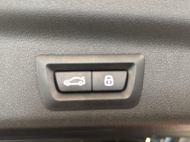 BMW X1 sDrive20d color Gris. Año 2024. 120KW(163CV). Diésel. En concesionario Enekuri Motor de Vizcaya