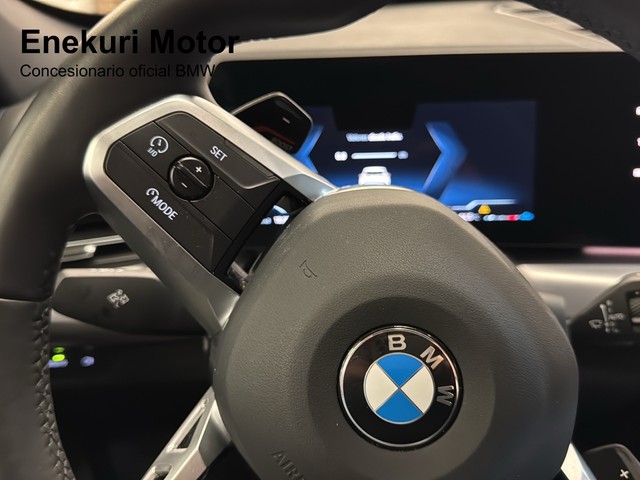 BMW X1 sDrive20i color Blanco. Año 2025. 125KW(170CV). Gasolina. En concesionario Enekuri Motor de Vizcaya